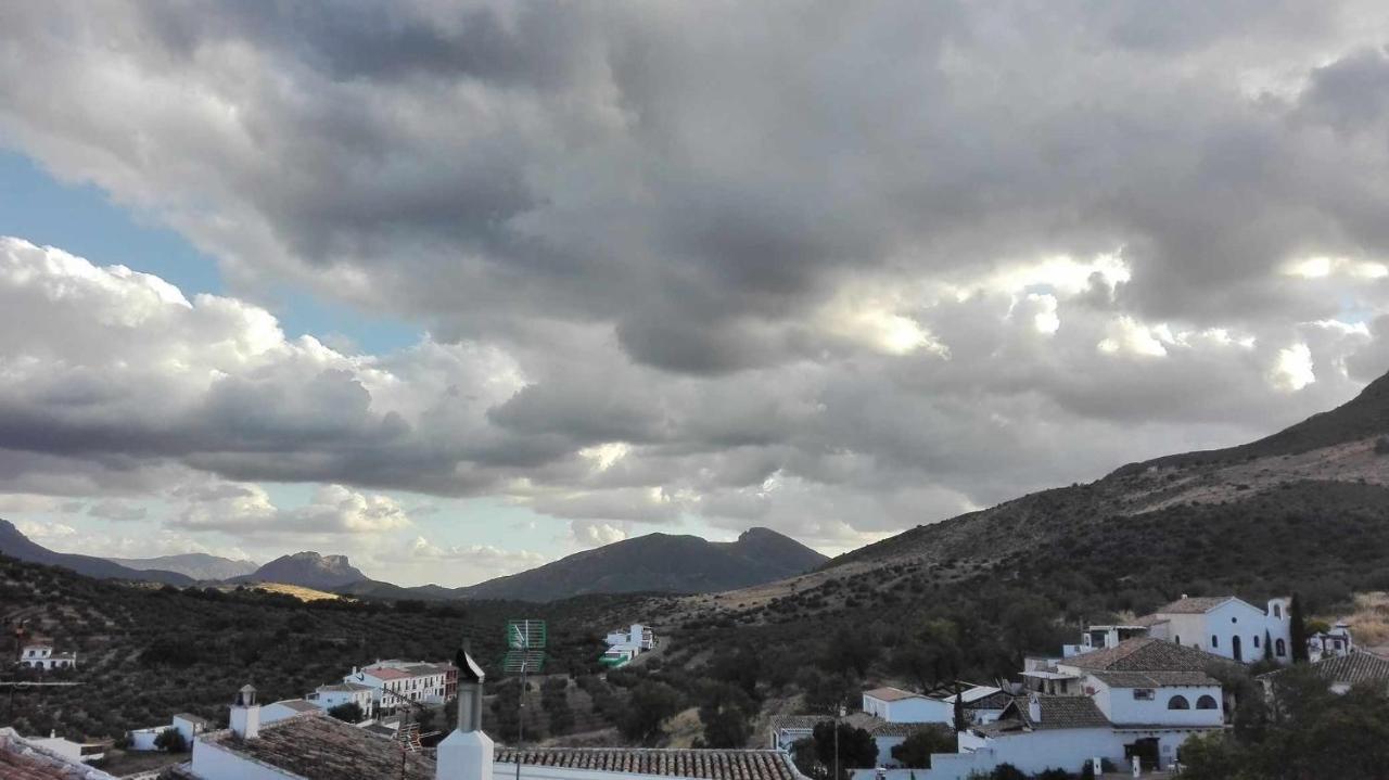 Sierra Alcaide Villa Zagrilla ภายนอก รูปภาพ